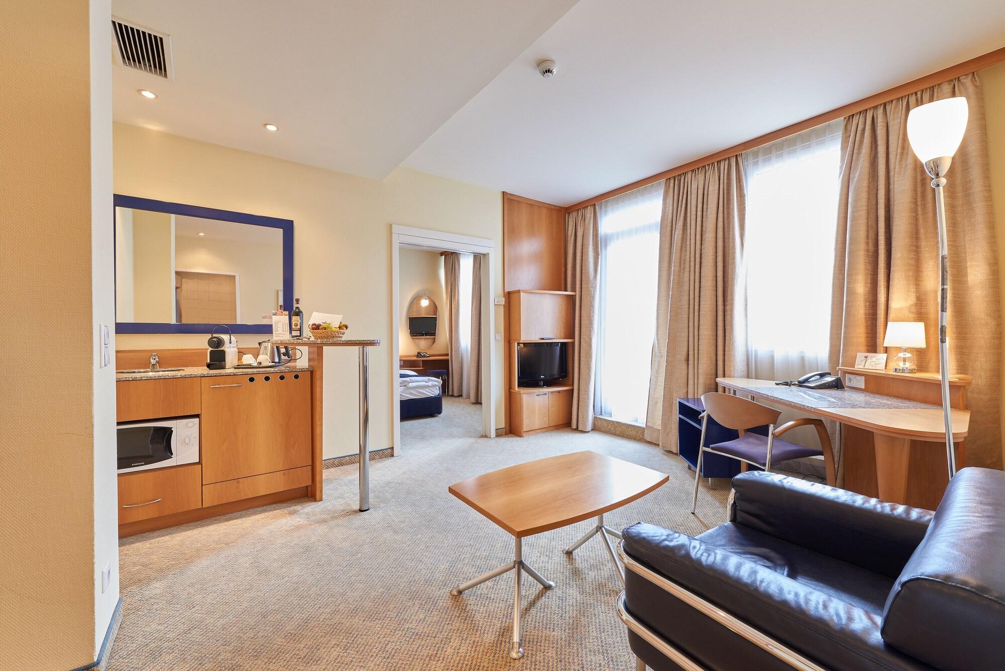 Starlight Suiten Hotel Budapesta Exterior foto
