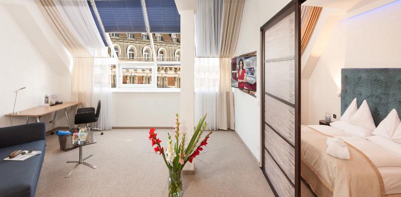 Starlight Suiten Hotel Budapesta Exterior foto